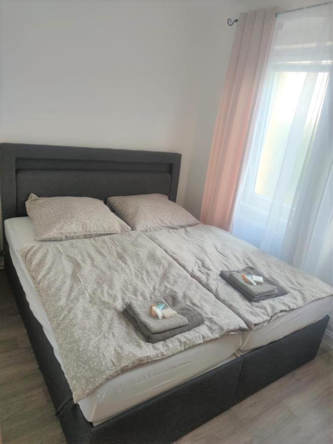 Apartmentscarlsbad 卡罗维发利 外观 照片